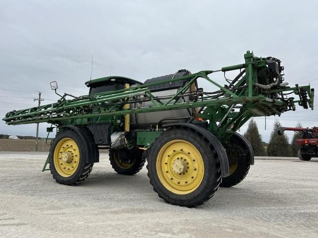 Image of John Deere R4045 equipment image 4