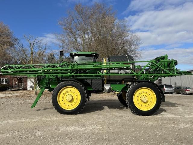 Image of John Deere R4045 equipment image 2