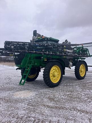 Image of John Deere R4045 equipment image 2