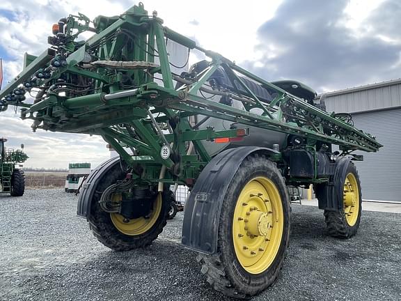 Image of John Deere R4045 equipment image 4