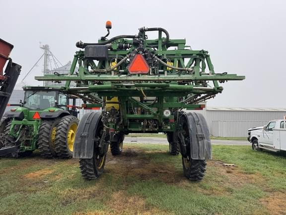 Image of John Deere R4045 equipment image 3