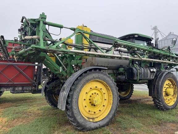 Image of John Deere R4045 equipment image 2