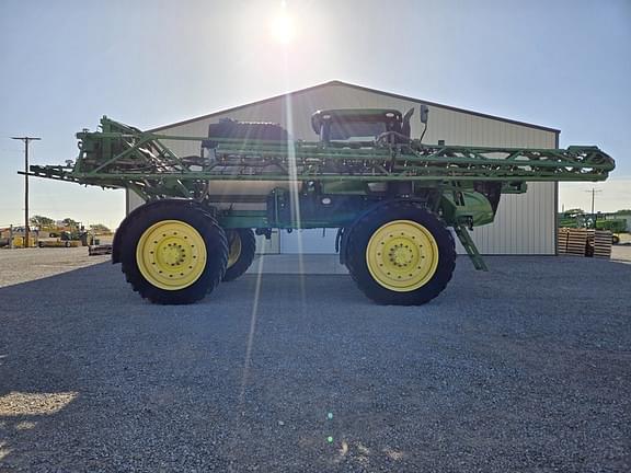 Image of John Deere R4045 equipment image 4