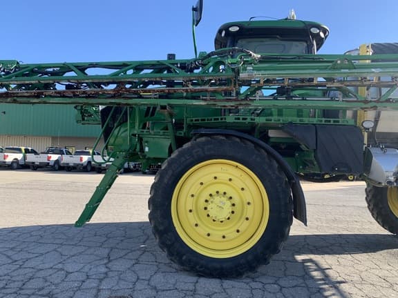 Image of John Deere R4045 equipment image 3