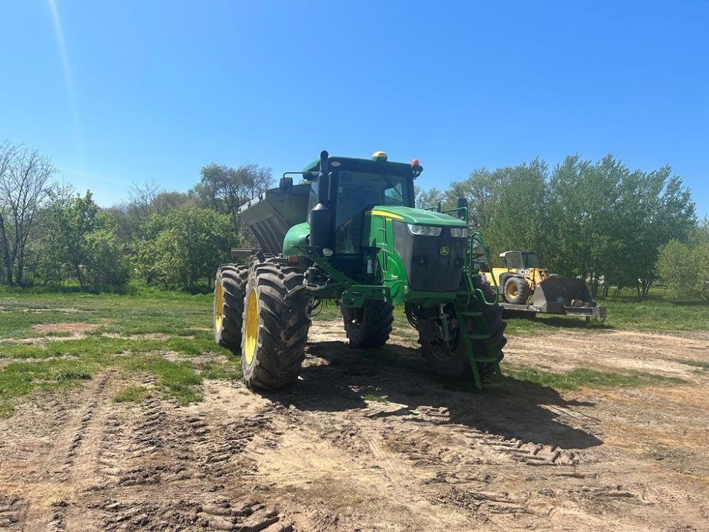 Main image John Deere R4045
