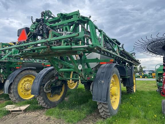 Image of John Deere R4045 equipment image 1