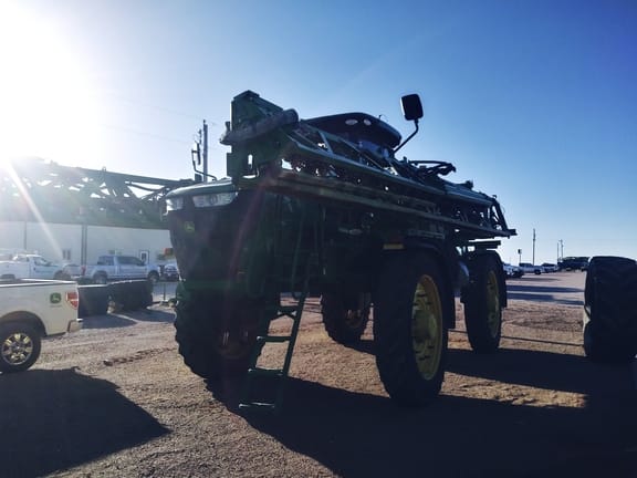 Main image John Deere R4045