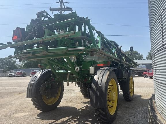 Image of John Deere R4045 equipment image 3