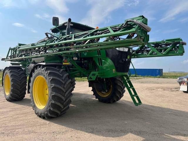 Image of John Deere R4045 equipment image 2