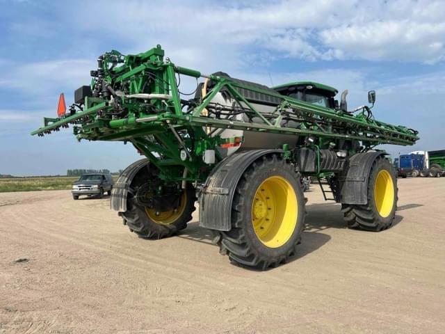 Image of John Deere R4045 equipment image 4