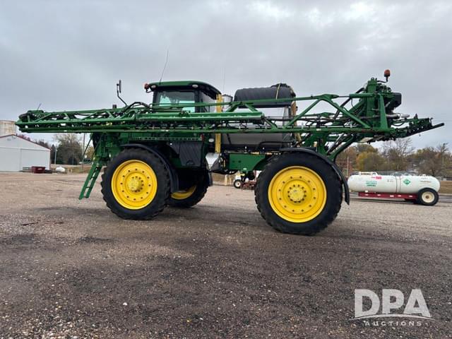 Image of John Deere R4045 equipment image 4