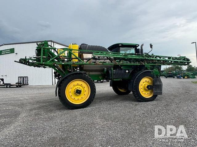 Image of John Deere R4045 equipment image 4