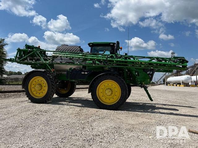 Image of John Deere R4045 equipment image 3