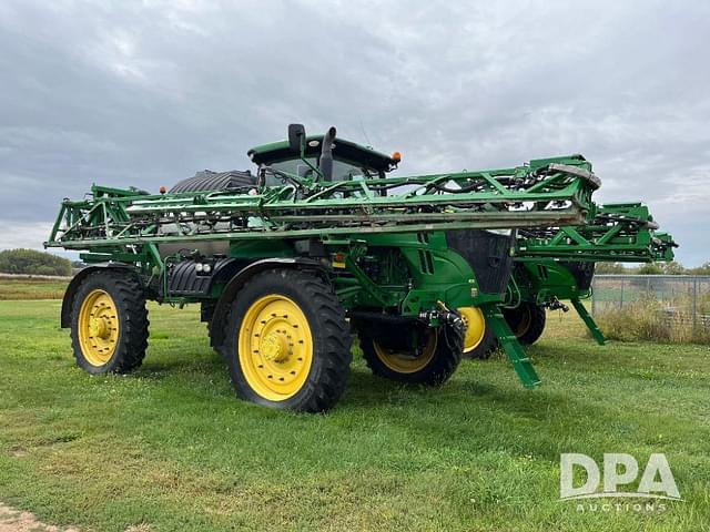 Image of John Deere R4045 equipment image 1