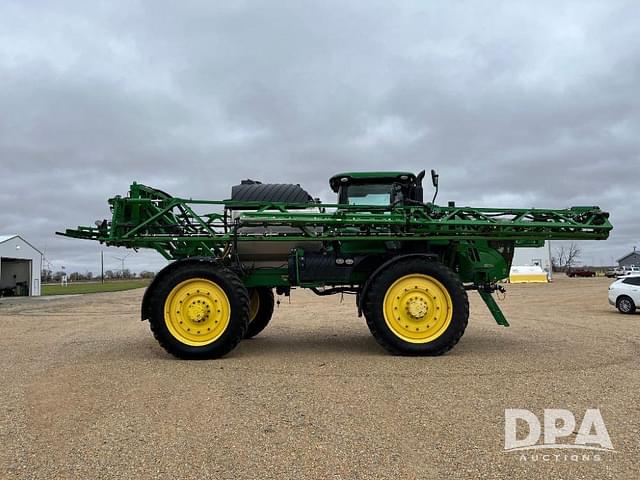 Image of John Deere R4045 equipment image 3