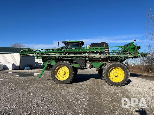 Image of John Deere R4045 equipment image 2