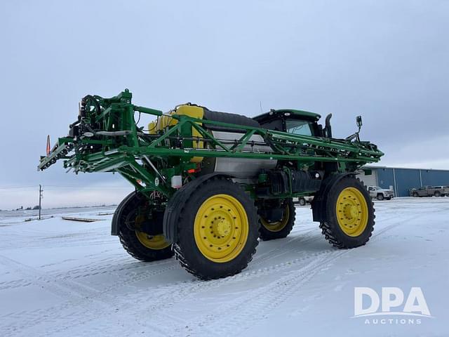 Image of John Deere R4045 equipment image 4