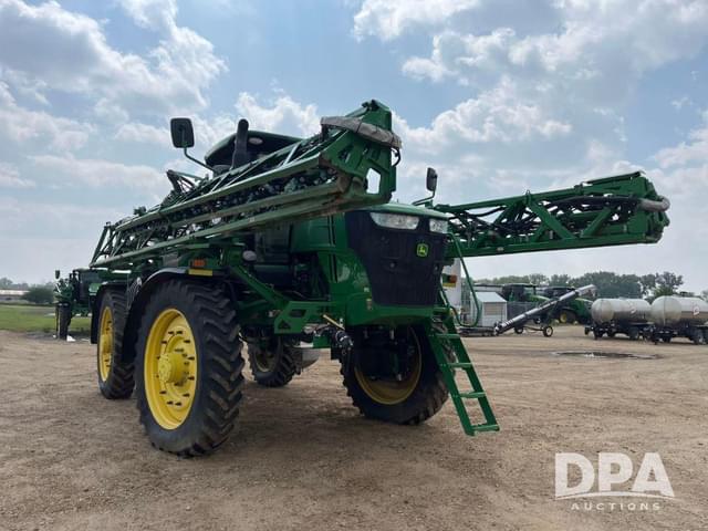 Image of John Deere R4045 equipment image 3