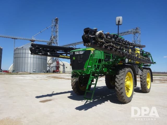 Image of John Deere R4045 equipment image 1
