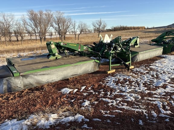 Main image John Deere R870R