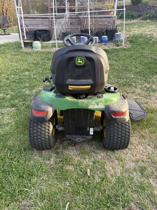 Image of John Deere S240 equipment image 1