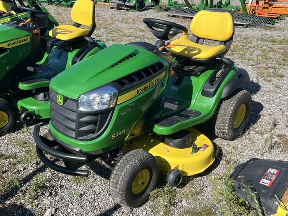 Image of John Deere S240 Primary image