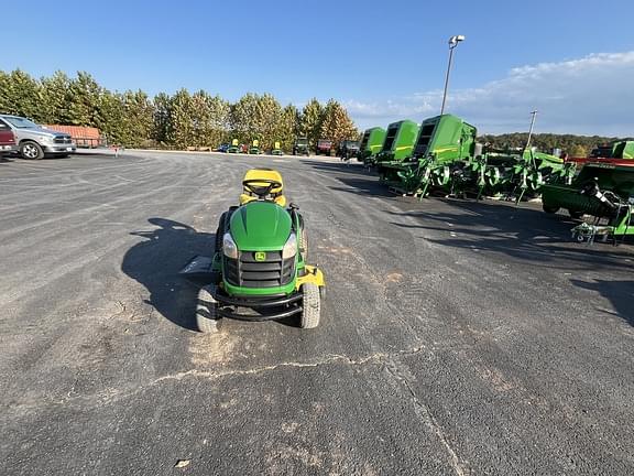 Image of John Deere S240 equipment image 3