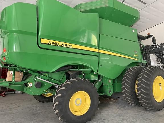 Image of John Deere S760 equipment image 1