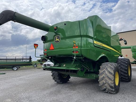 Image of John Deere S760 equipment image 4