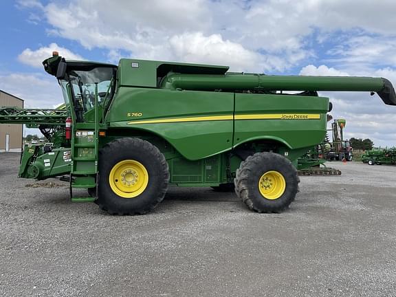 Image of John Deere S760 equipment image 2
