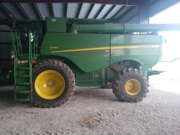 Main image John Deere S760