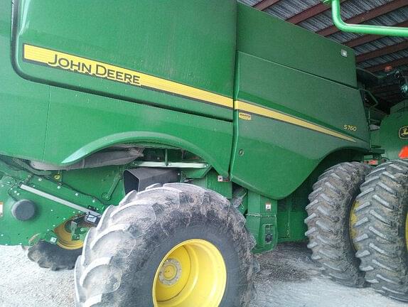 Image of John Deere S760 equipment image 1