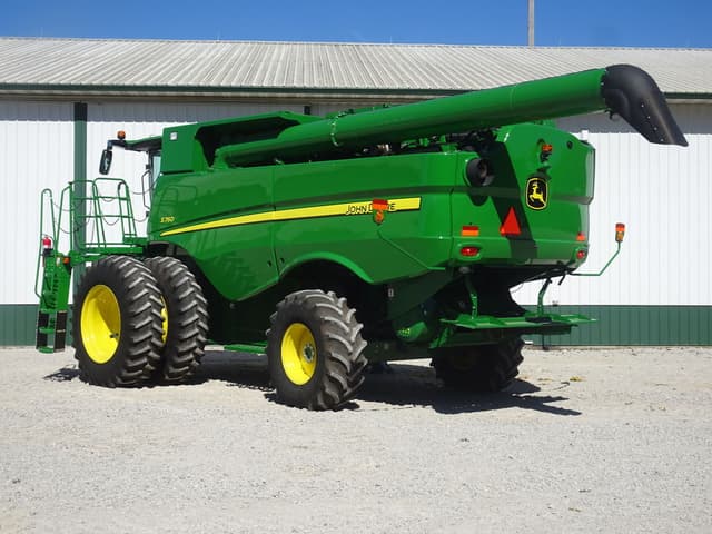 Image of John Deere S760 equipment image 4