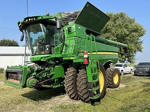 Main image John Deere S760