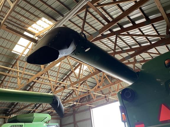 Image of John Deere S760 equipment image 4
