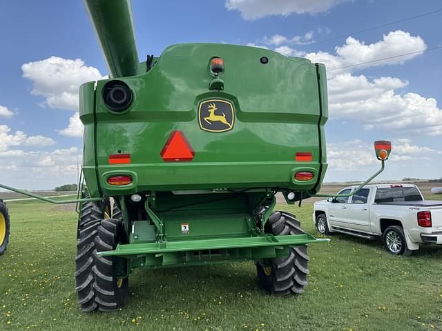 Image of John Deere S760 equipment image 4