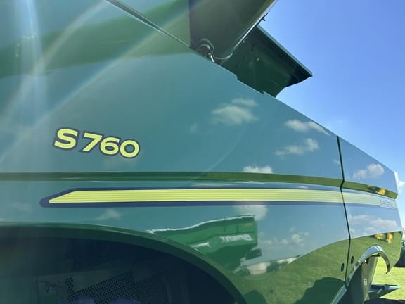 Image of John Deere S760 equipment image 4