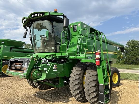 Image of John Deere S760 Primary image