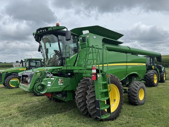 Image of John Deere S770 Primary image