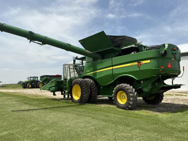 Image of John Deere S770 equipment image 3