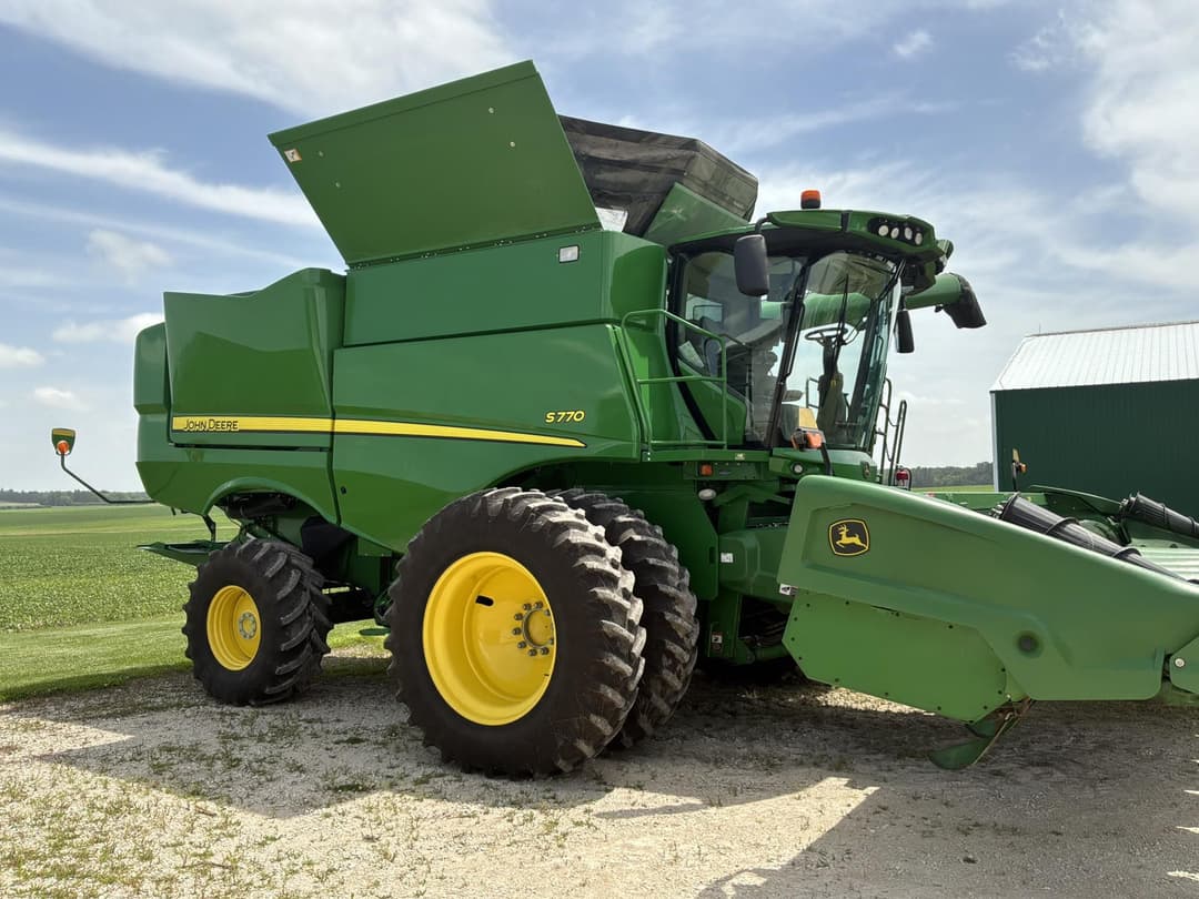 Image of John Deere S770 Primary image