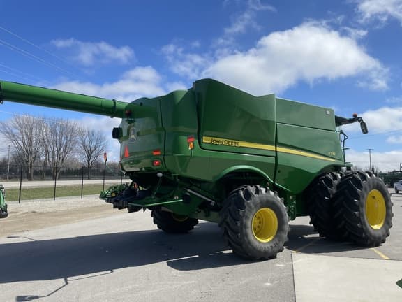 Image of John Deere S770 equipment image 4