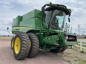 Main image John Deere S770