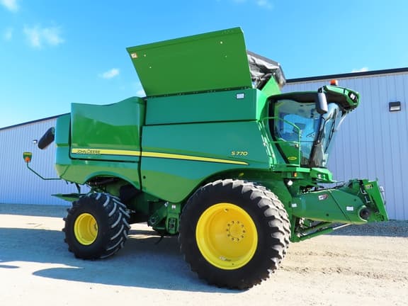 Image of John Deere S770 Primary image