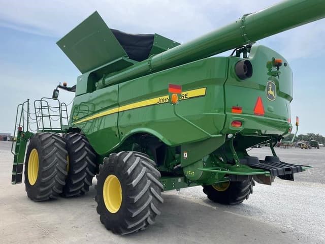 Image of John Deere S770 equipment image 3