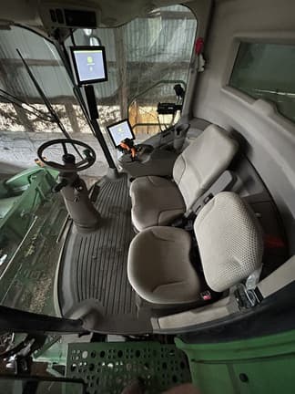 Image of John Deere S770 equipment image 4