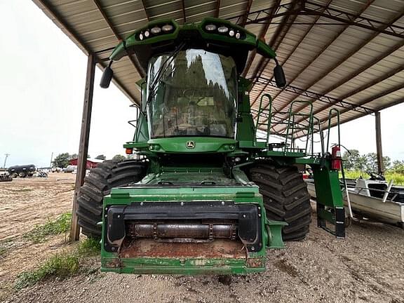 Image of John Deere S770 equipment image 2