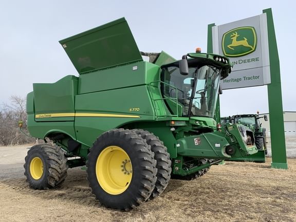 Main image John Deere S770