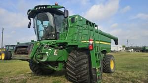 2018 John Deere S770 Image
