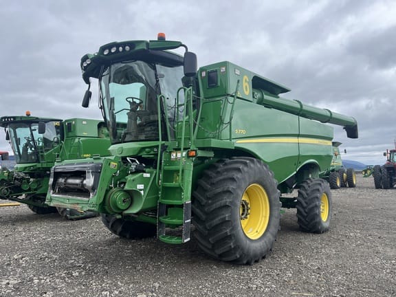 2018 John Deere S770 Equipment Image0